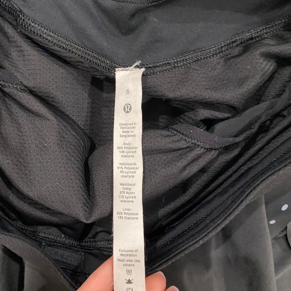 Size 6 lululemon shorts - Picture 3 of 3